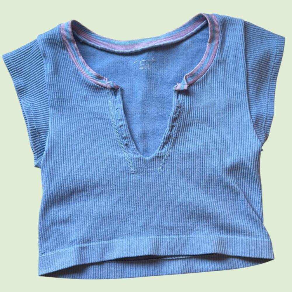 Out From Under Blue Ribbed Crop Top Y2K Contrast Trim Fitted Short Sleeve XS/S - Picture 4 of 6